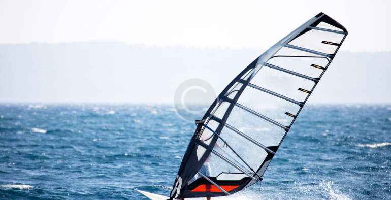 10 Reasons Why Every Girl Should Start Windsurfing